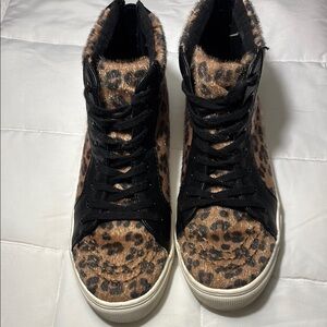 American Eagle Leopard Print High-Top Sneakers